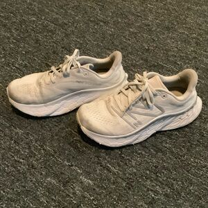 New balance White Running Shoes
